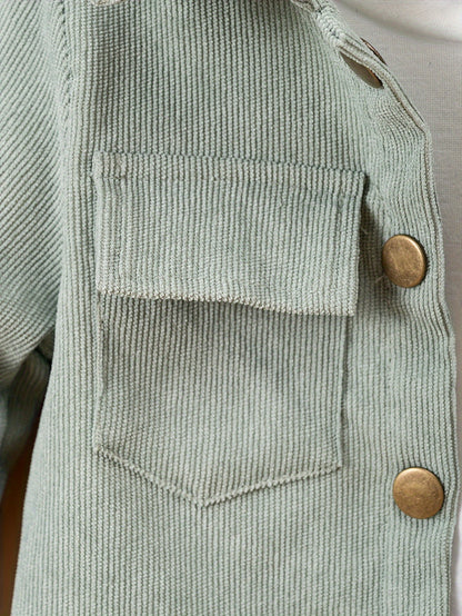 Conjunto infantil de 2 peças: blusa de manga comprida com gola alta e calça comprida. Roupa casual para crianças.