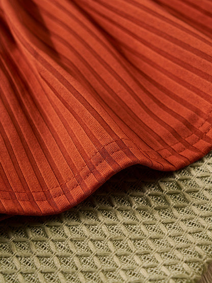 Conjunto de 2 peças para bebês meninas: vestido fofo com estampa de borboletas, gola redonda e mangas compridas + vestido liso com alças de ombro.