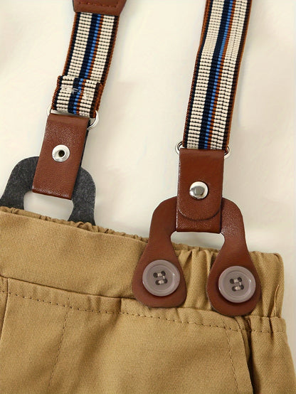 Conjunto de roupa infantil masculina estilo classico, composto por camisa de manga comprida com lapela e gravata borboleta e calça com babador. Ideal para festas de aniversário, eventos noturnos, apresentações, casamentos e banquetes de Ano Novo