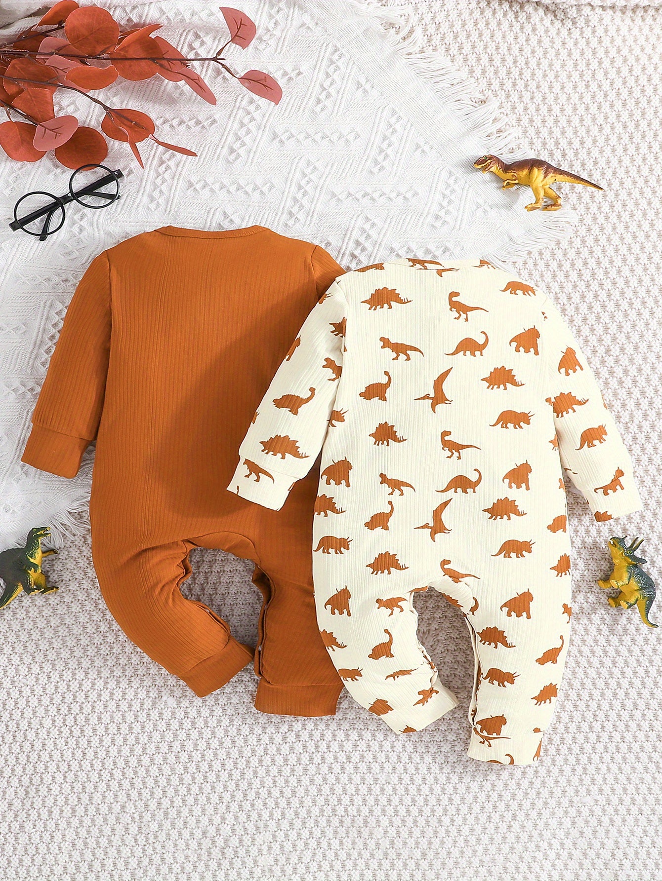 Conjunto de 2 peças de macacão curto casual para bebês meninos, cor sólida + estampa de dinossauro, ideal para primavera e outono.